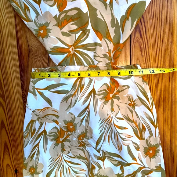 NWT Tropical Midi Dress with Slit Sz XS - Picture 5 of 7